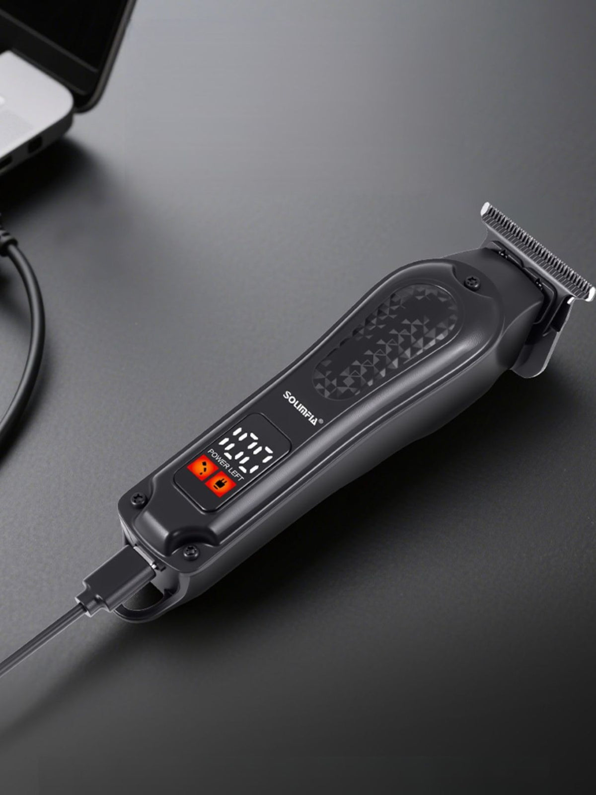 Hair clipper blade detail