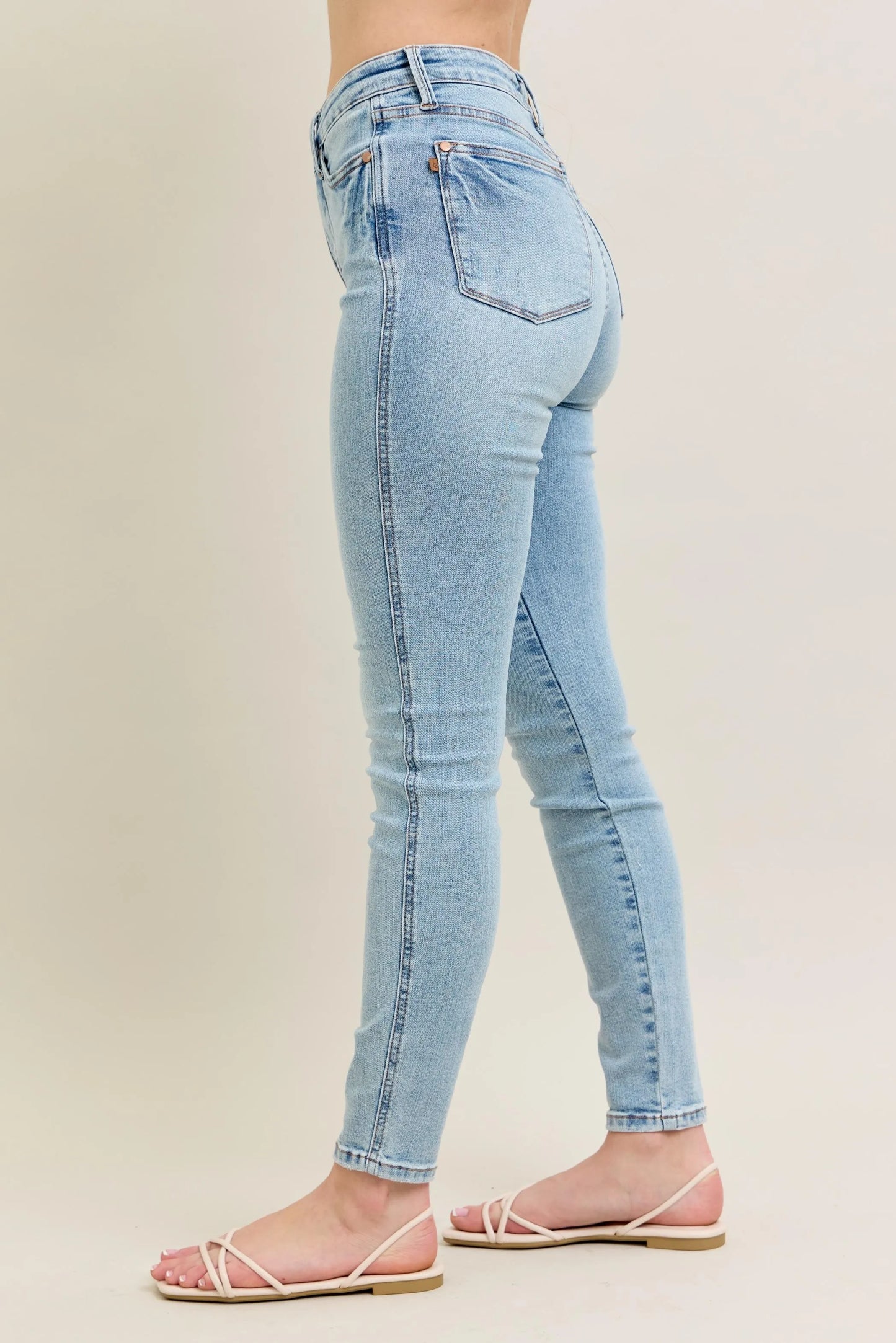 Judy Blue Full Size Mr Tummy Control Vintage Wash Skinny Jeans Plus Size - Fashorio