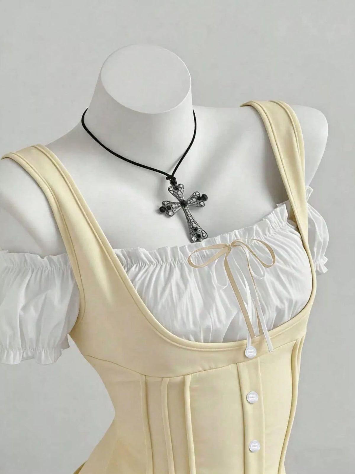 Frill trim sleeve opening detail shot