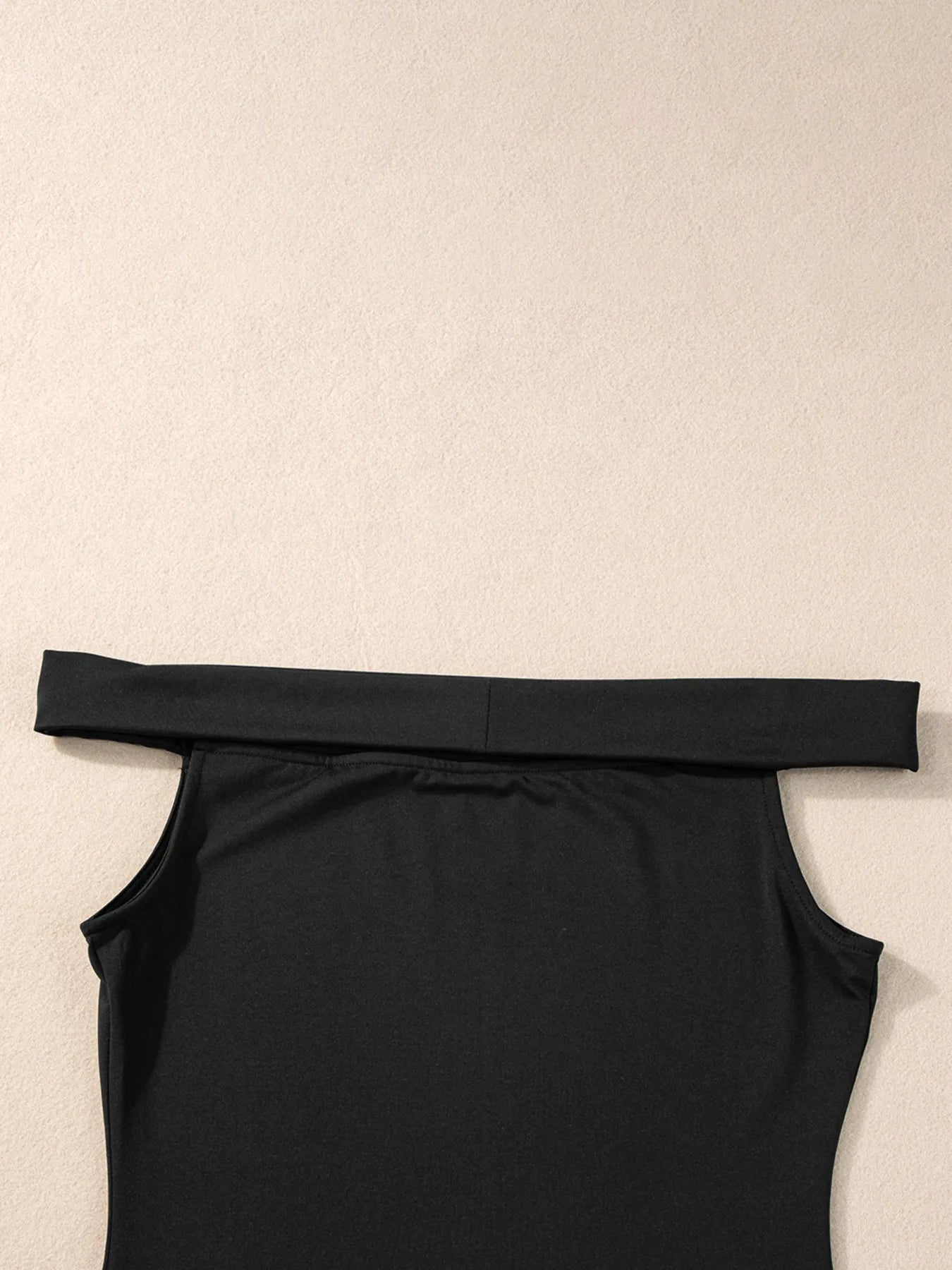Folded Off Shoulder Slim Top - Fashorio
