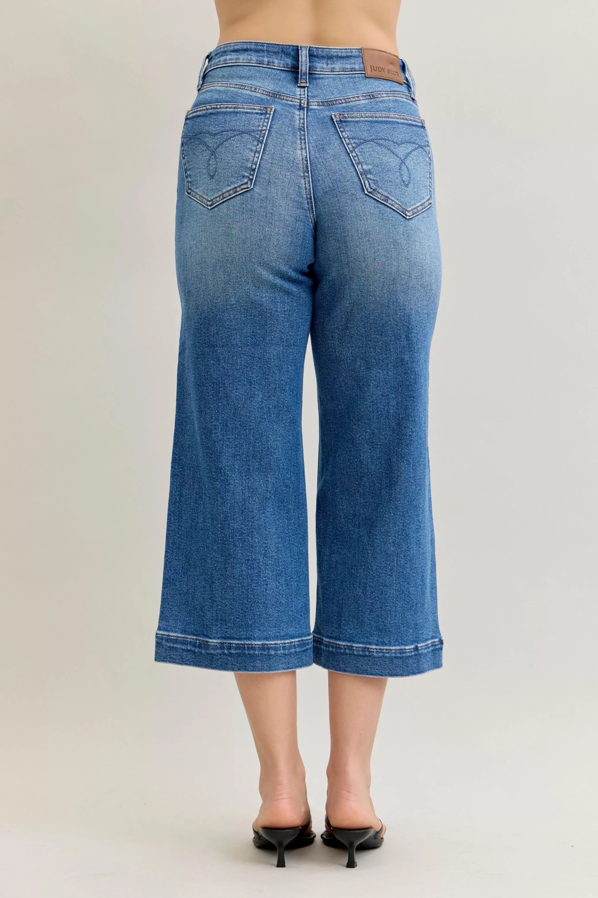 Judy Blue Judy Blue Mid Rise Crop Wide Leg Jeans