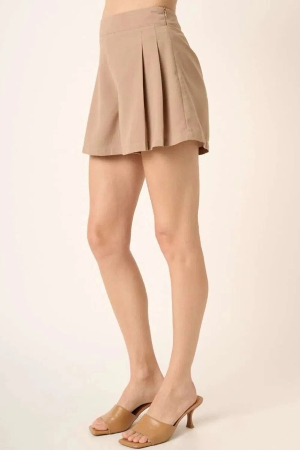 Mittoshop Mittoshop Side Invisible Zipper Pleated Shorts