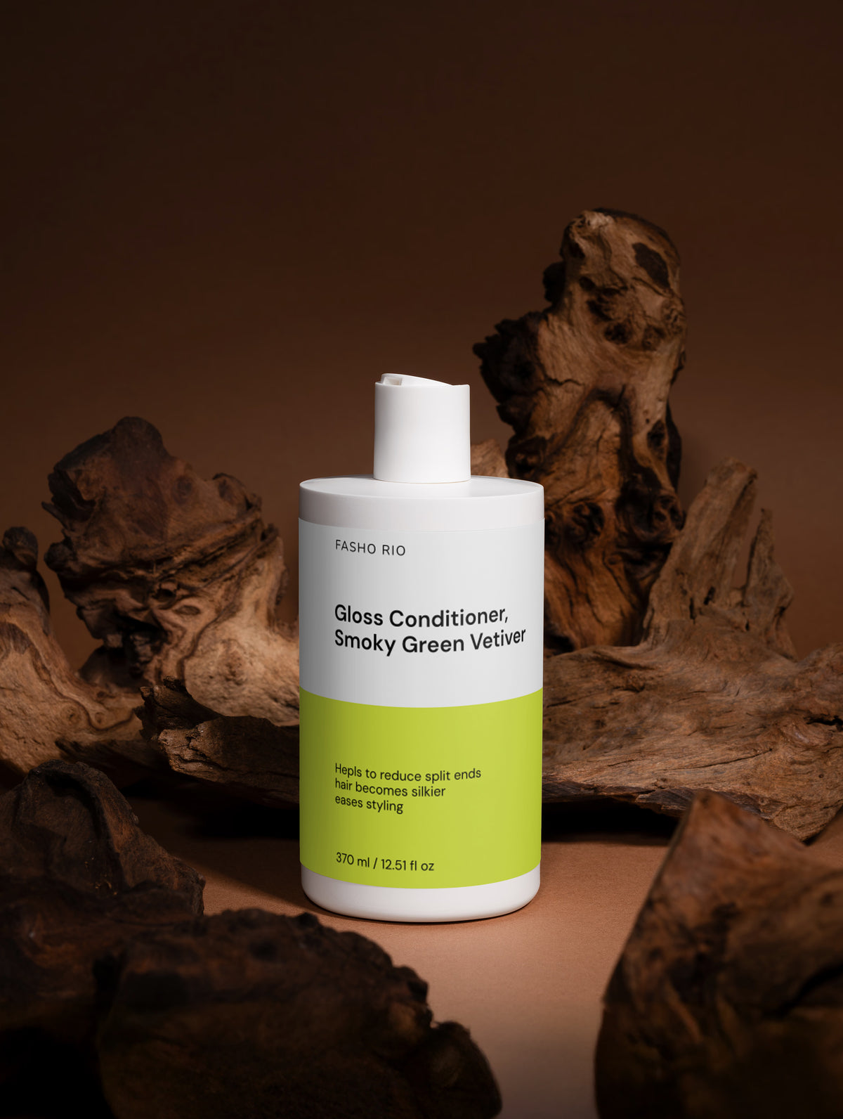 Gloss conditioner for smooth glossy easy to style hair