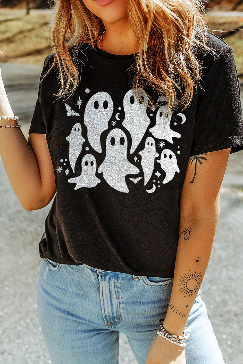 SYNZ Black / S Full Size Ghost Round Neck Short Sleeve T-Shirt
