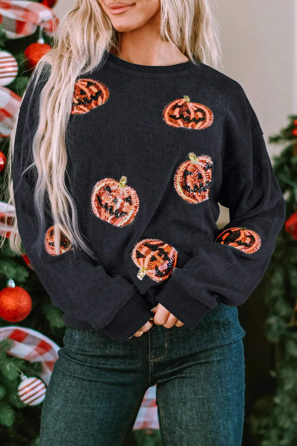 SYNZ Black / S Sequin Patch Pumpkin Round Neck Sweatshirt