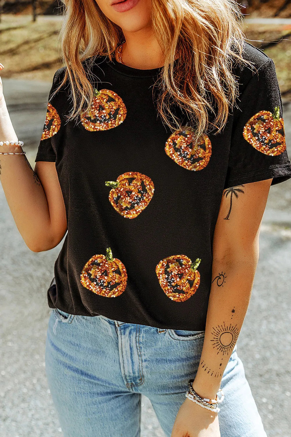 SYNZ Black / S Sequin Pumpkin Round Neck Short Sleeve T-Shirt