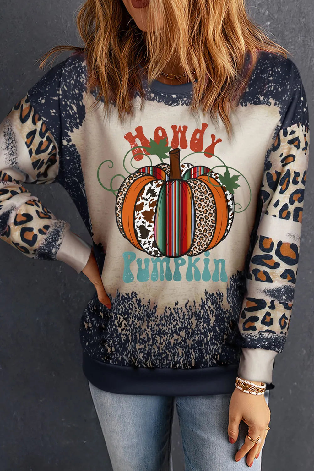 SYNZ Leopard / S Pumpkin Graphic Long Sleeve Sweatshirt