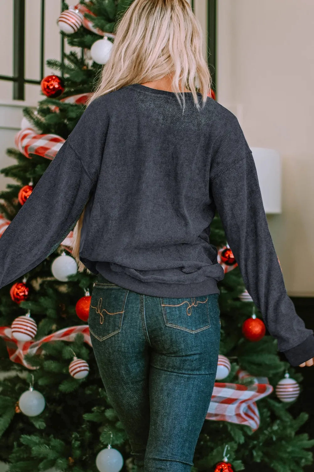 SYNZ Sequin Patch Pumpkin Round Neck Sweatshirt