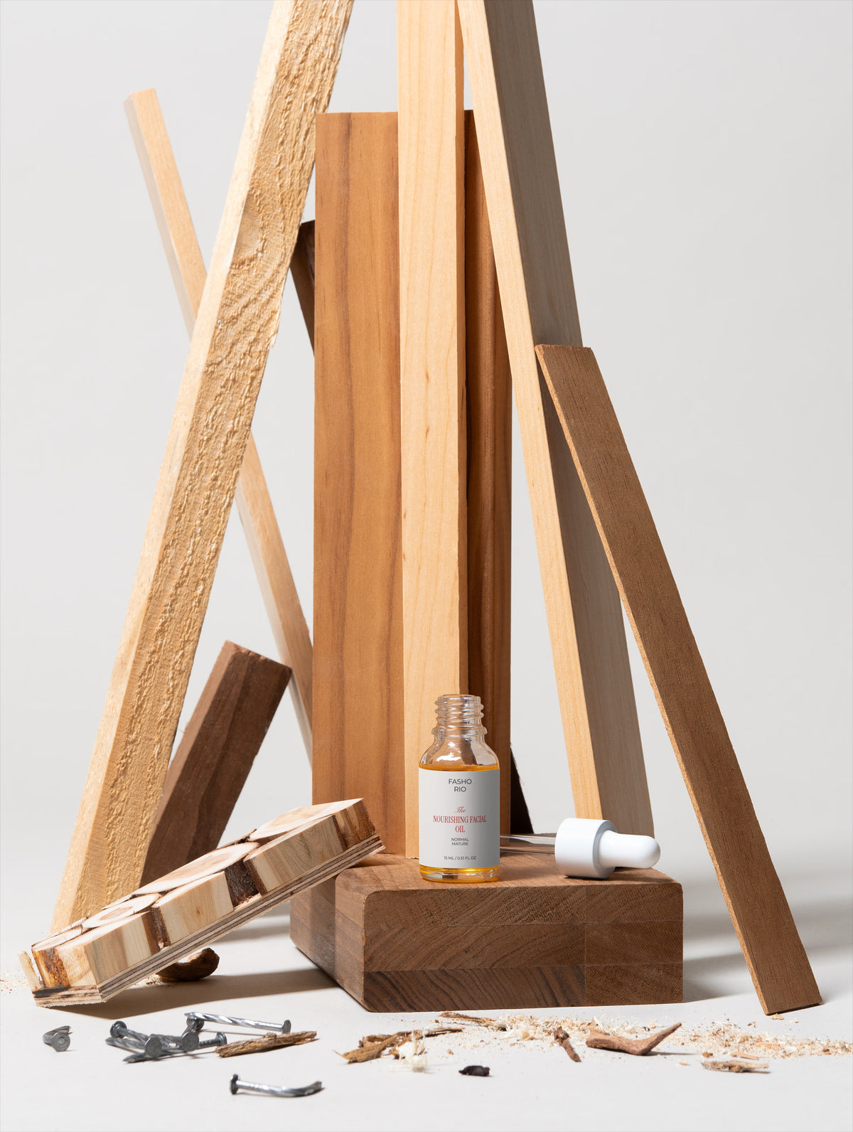Nourishing facial oil for mature skin