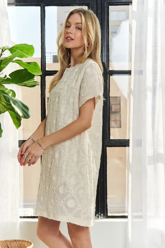 Trendsi ADORA Applique Round Neck Short Sleeve Shift Dress