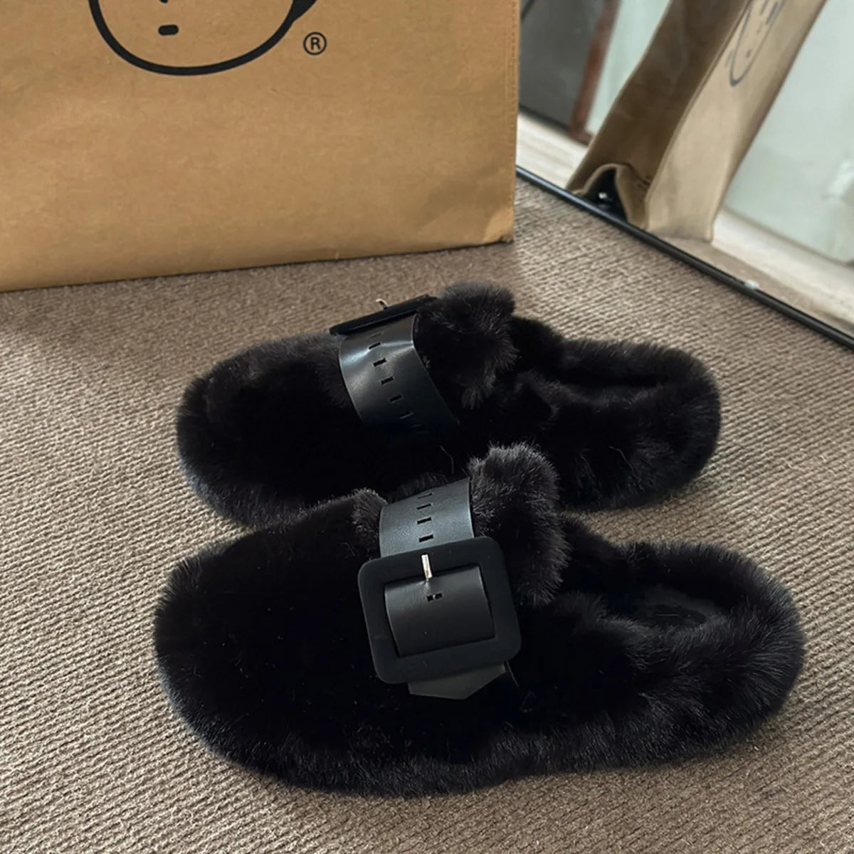 Trendsi Black / 35 Faux Fur Buckle Slippers
