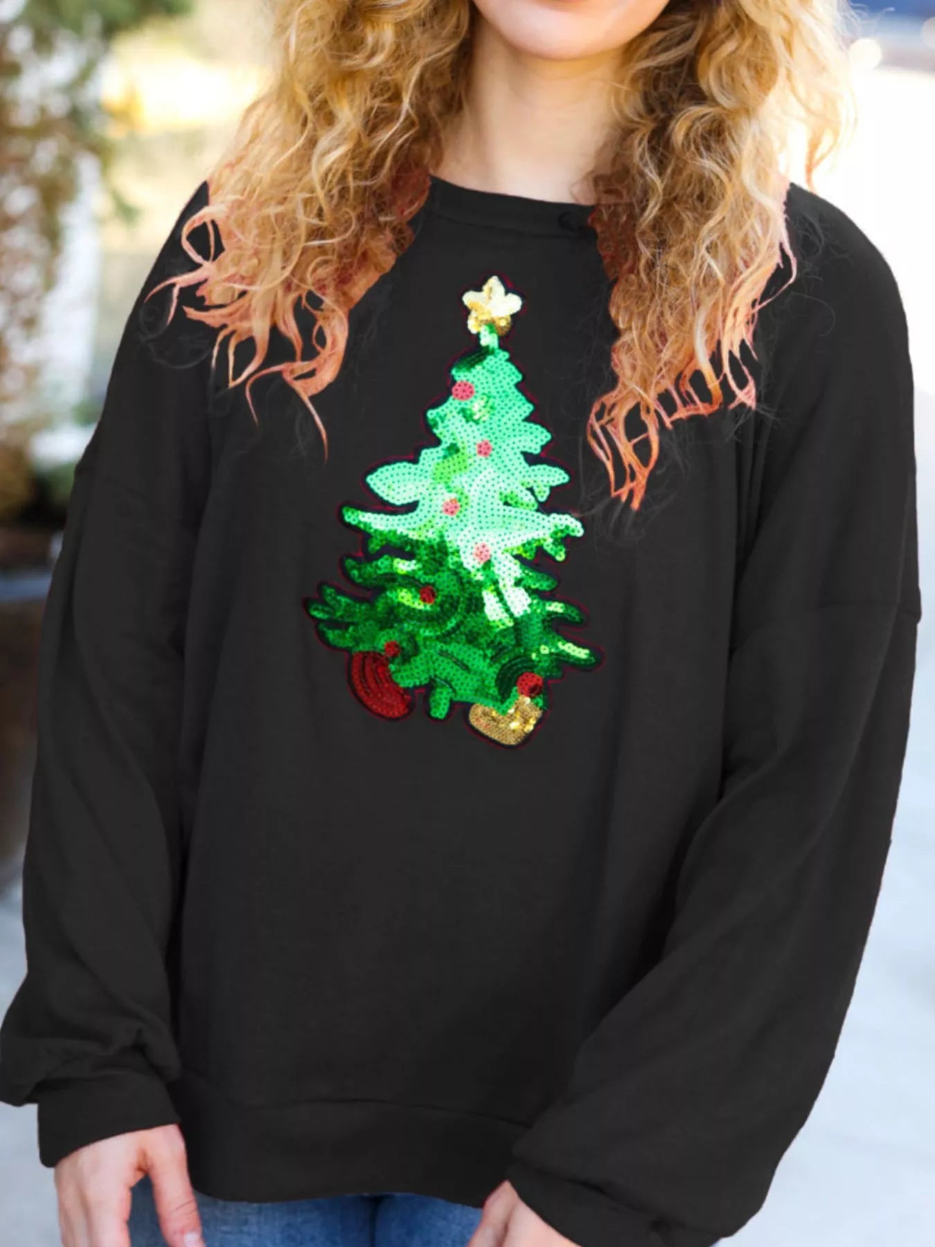 Trendsi Black / S Christmas Tree Sequin Long Sleeve Sweatshirt