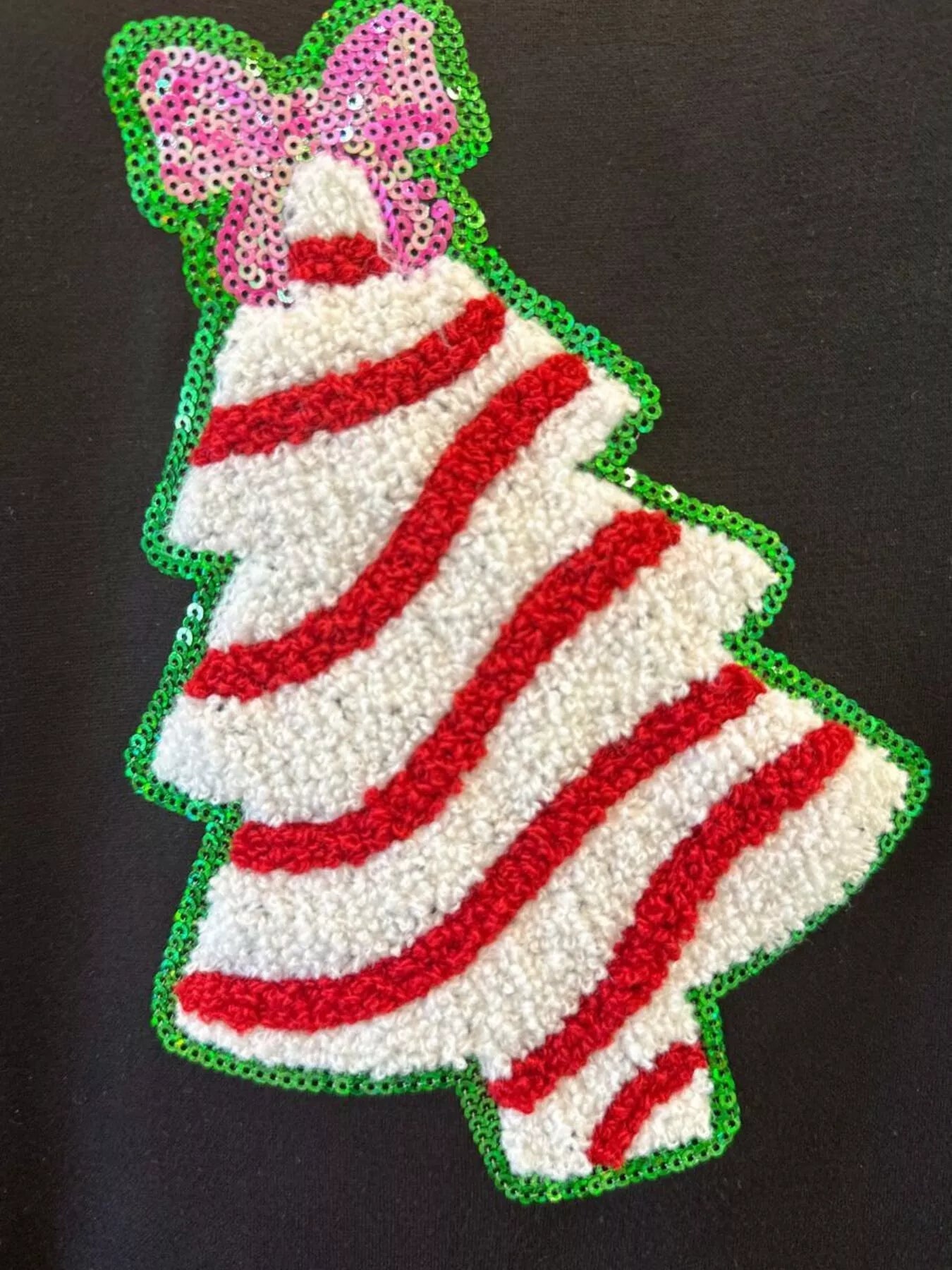 Trendsi Christmas Tree Sequin Long Sleeve Sweatshirt