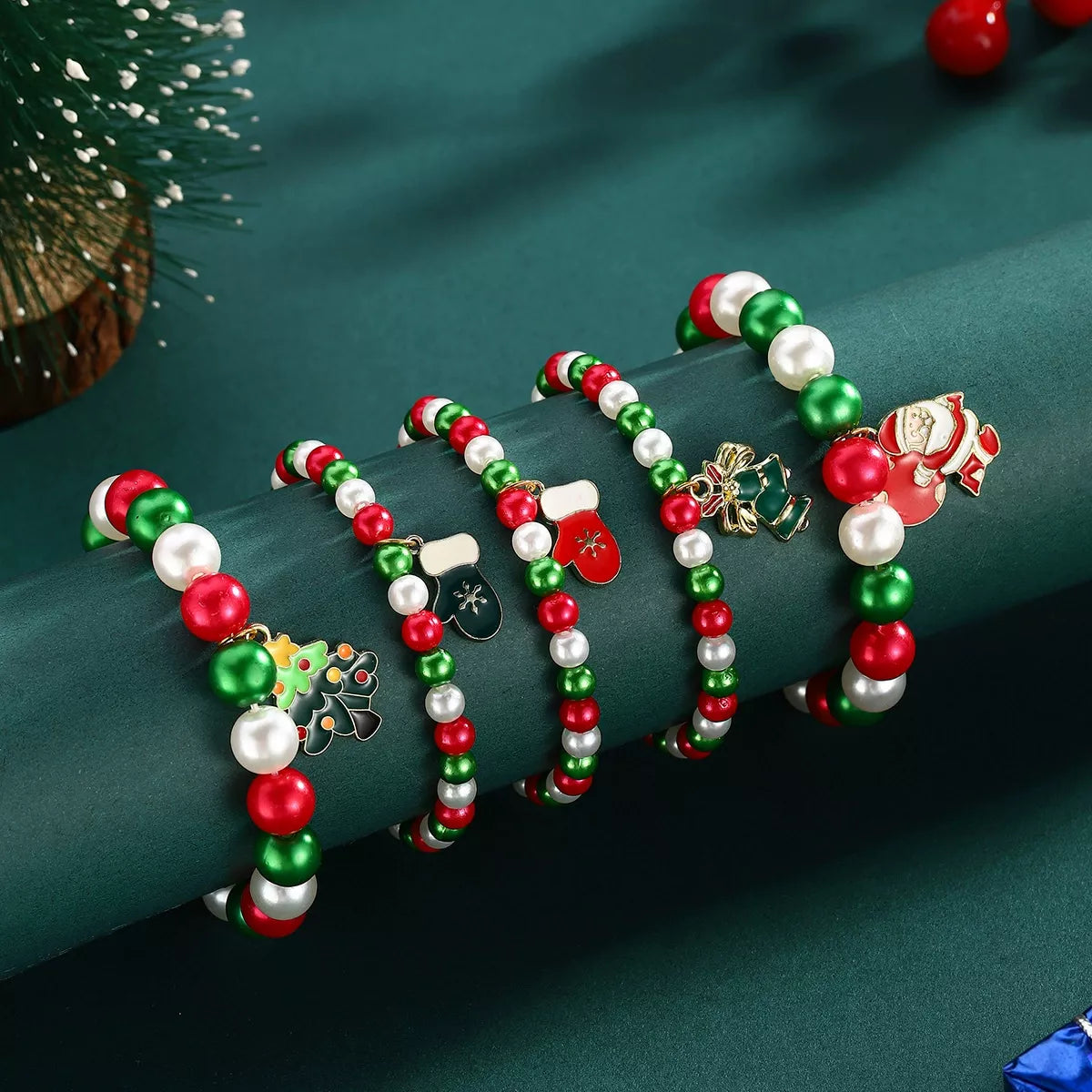 Trendsi Dark Green / One Size 5 Piece Christmas Synthetic Pearl Bracelet