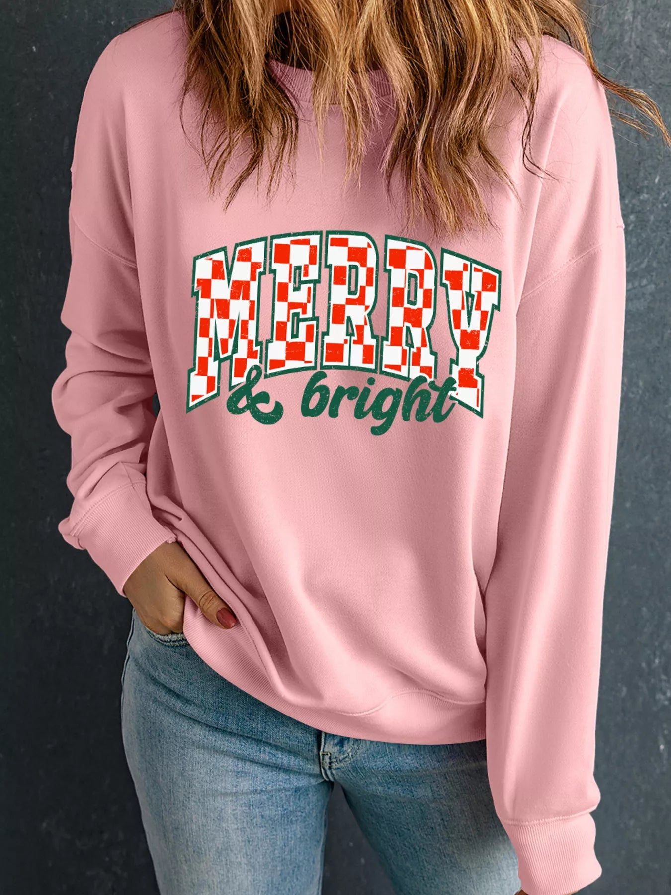 Trendsi Dusty Pink / S MERRY & Bright Graphic Christmas Long Sleeve Sweatshirt