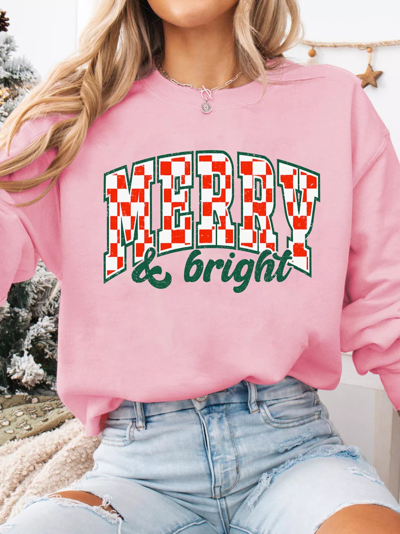 Trendsi MERRY & Bright Graphic Christmas Long Sleeve Sweatshirt
