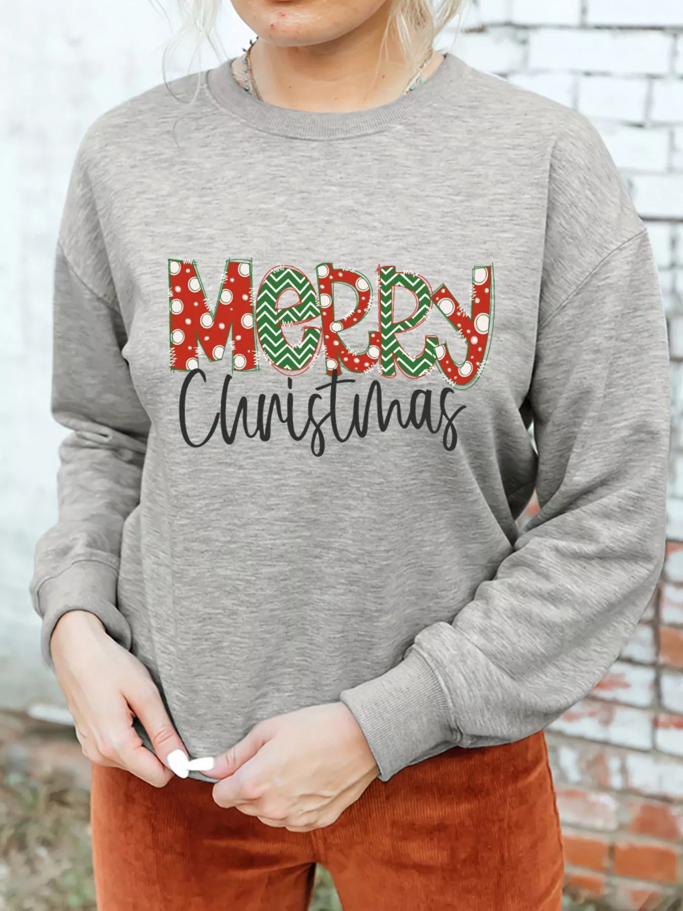 Trendsi Merry Christmas Festive Letter Print Drop Shoulder Sweatshirt