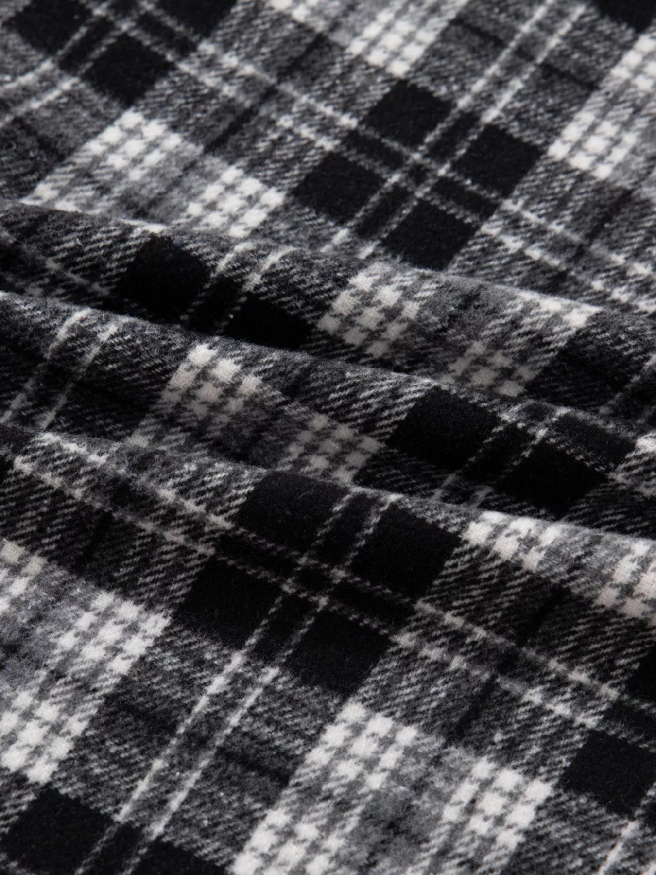 Trendsi Plaid Polo Collar Zip up Contrast Trim Shift Long Sleeve Mini Dress