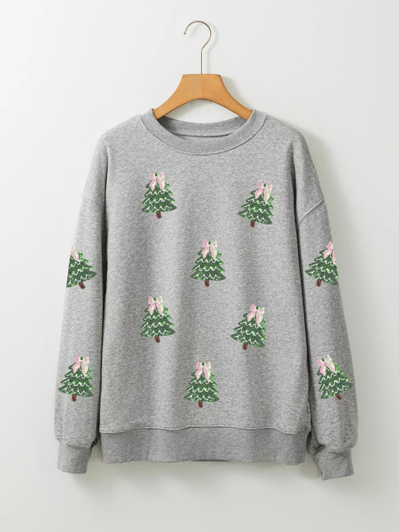 Trendsi Sequined Christmas Tree Patched Patterned Holiday Pullover Sweatshirt