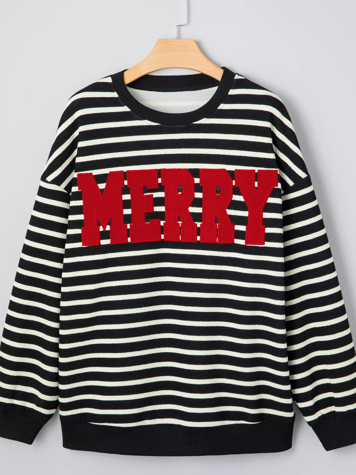 Trendsi Stripe Contrast MERRY Letter Christmas Print Drop Shoulder Sweatshirt