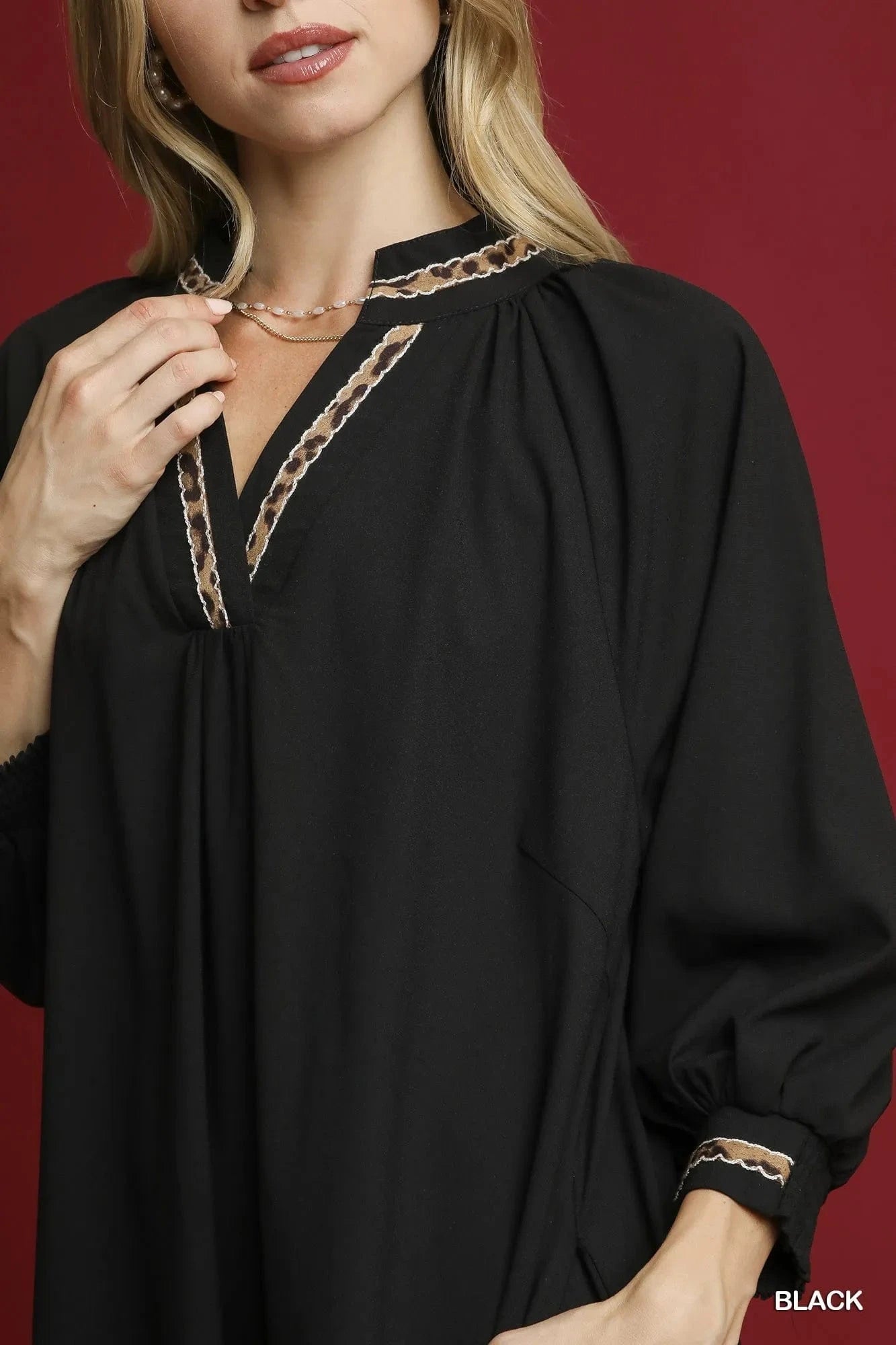 Umgee dresses Umgee Notched Shift Dress with Trim Detail