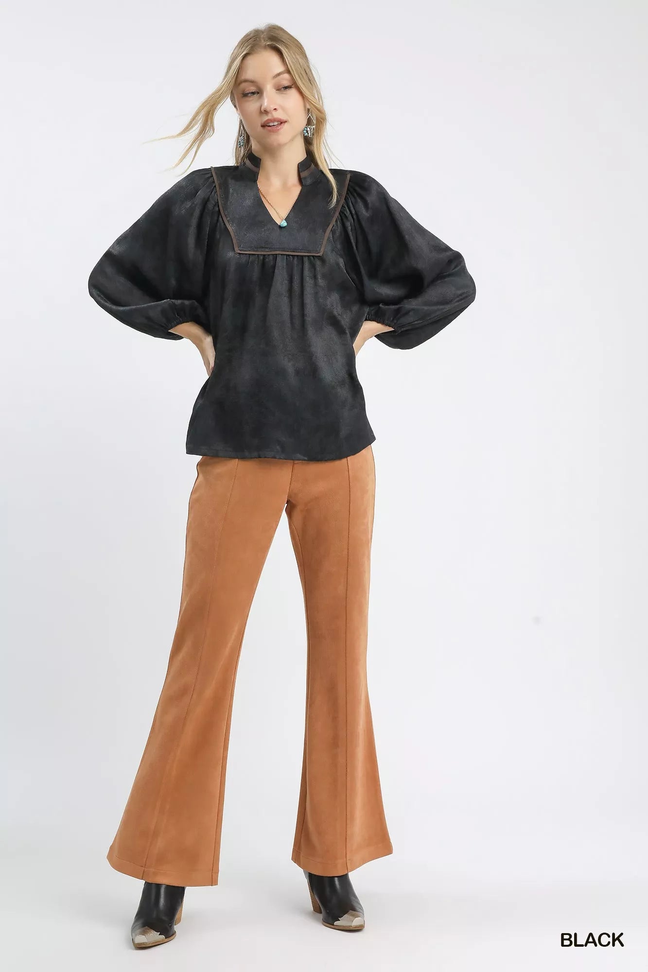 Umgee Umgee Crinkle Brocade Long Sleeve Blouse