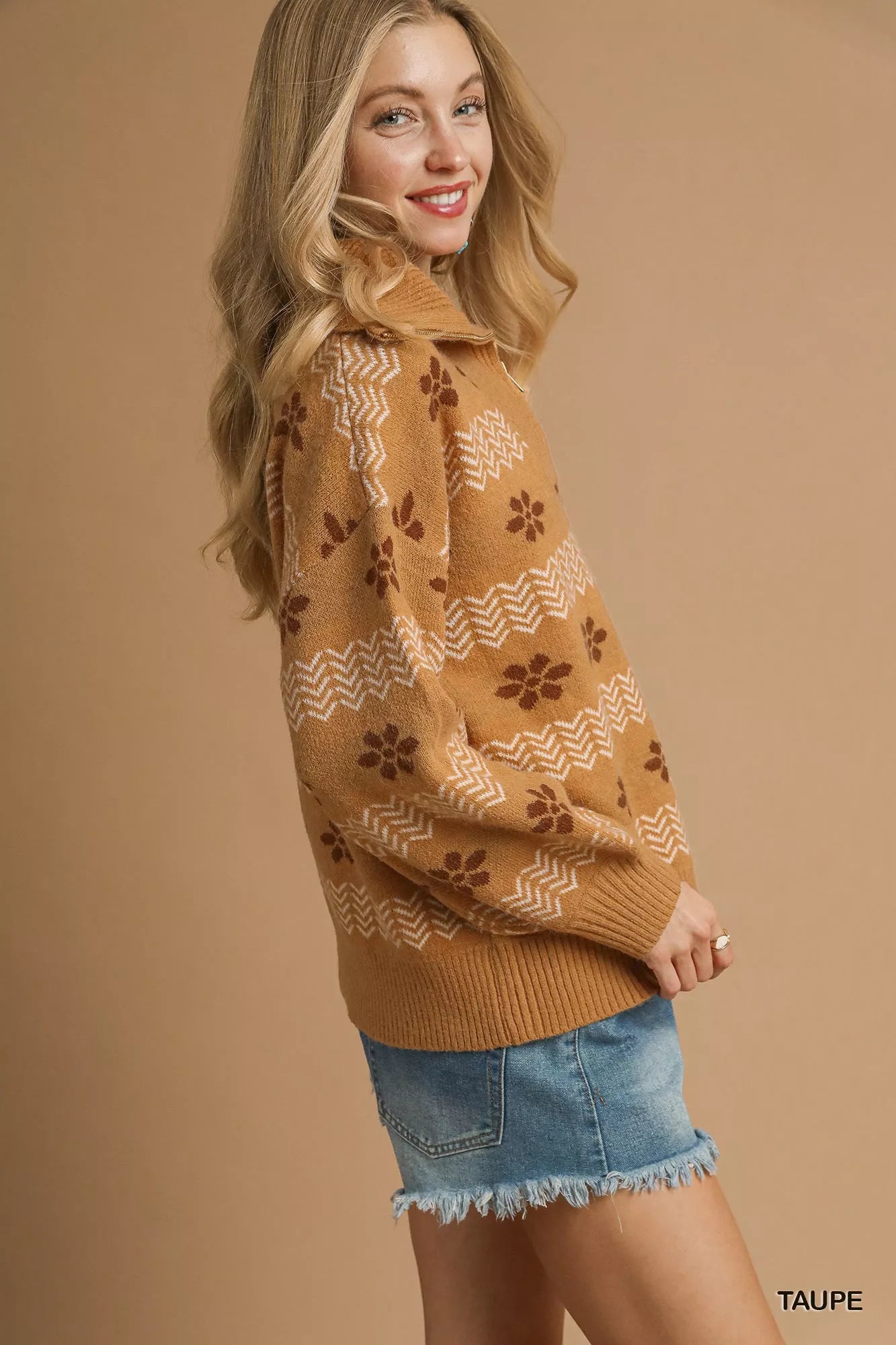 Umgee Umgee Floral Patterned Jacquard Quarter-Zip Pullover Sweater