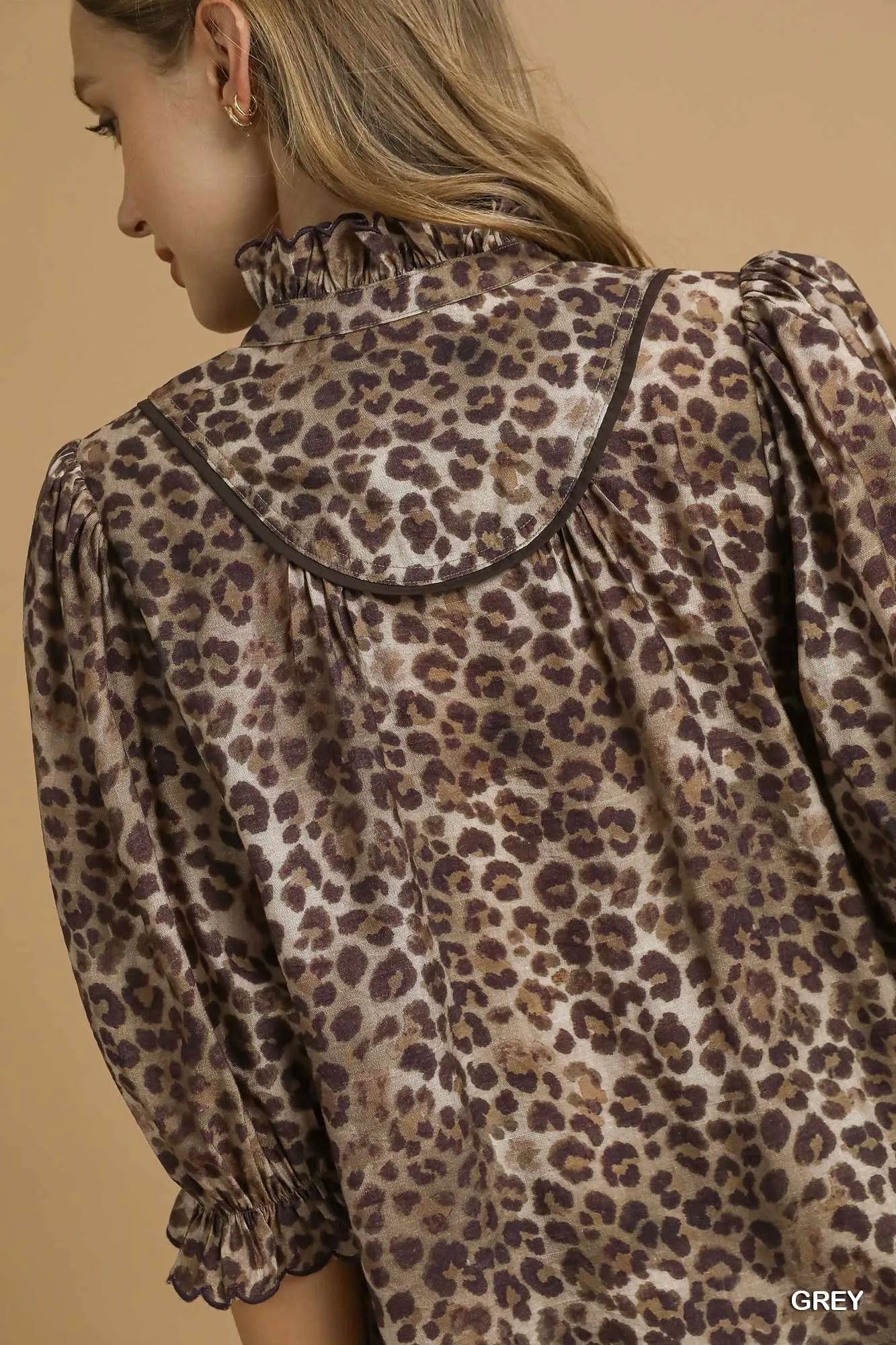 Umgee Umgee Leopard Print Ruffle Neck Blouse