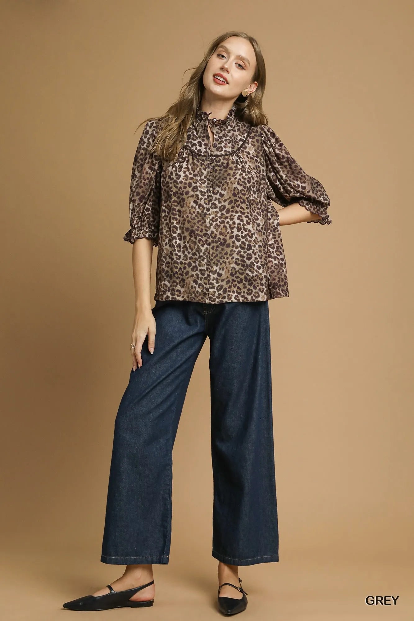 Umgee Umgee Leopard Print Ruffle Neck Blouse