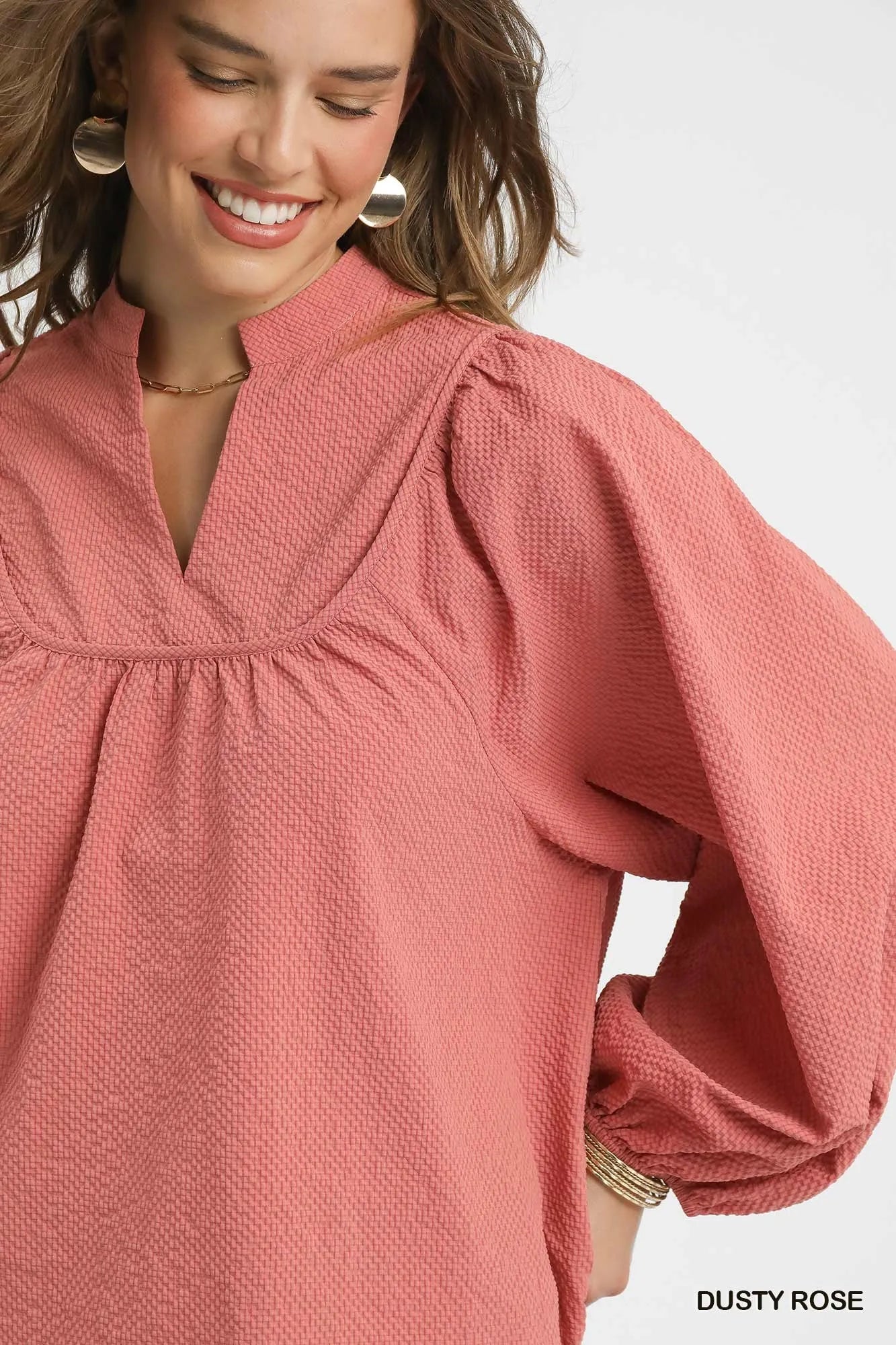 Umgee Umgee Textured Notched Blouse with Balloon Sleeves